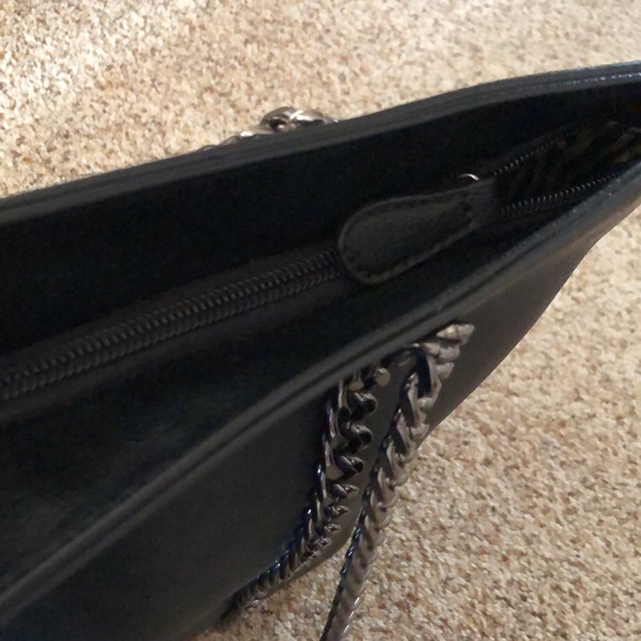 Gianni Bini Chain handle Bag - Picture 6 of 10